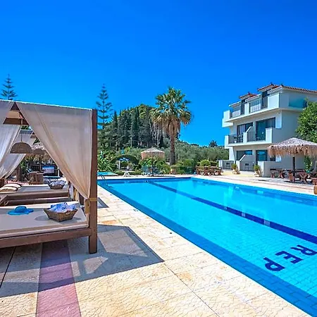 Mon Repo Ξενοδοχείο με διαμερίσματα 4*