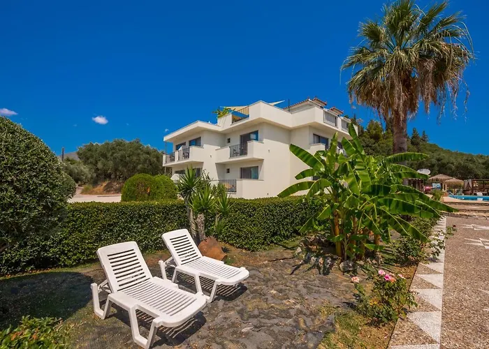 Mon Repo Lejlighedshotel Laganas
